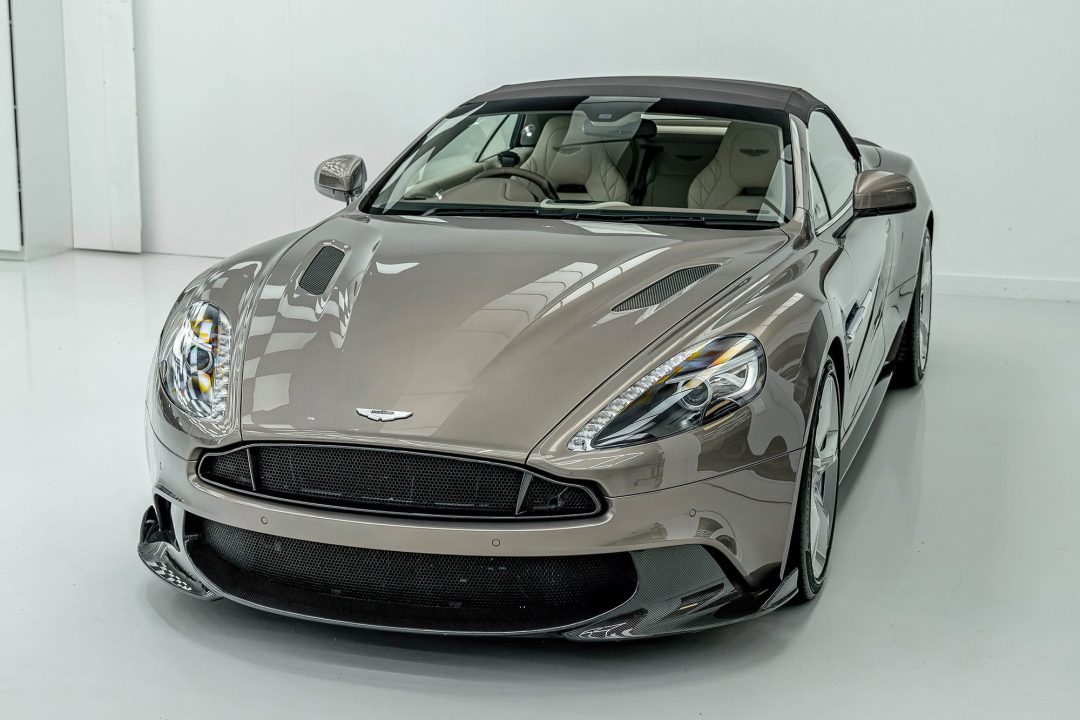 Aston Martin Vanquish S